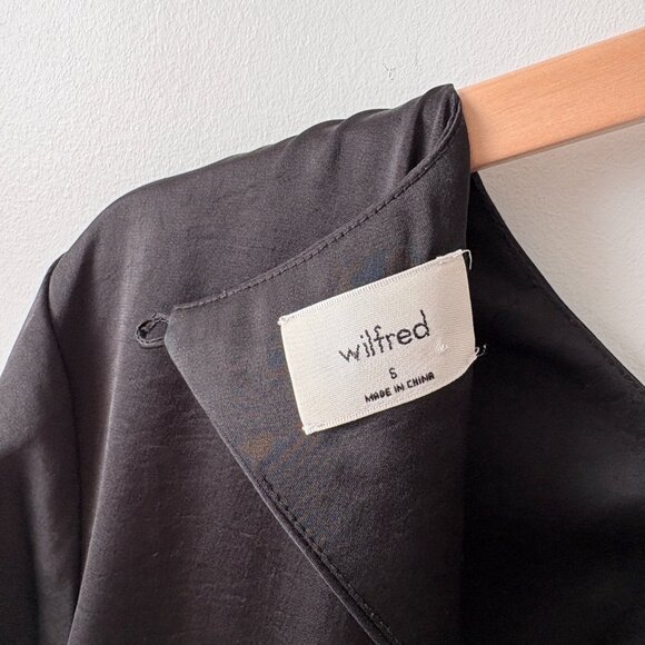 Aritzia Wilfred Evora Backless Long Sleeve Satin Dress Slit Black Size 6 - Picture 8 of 9